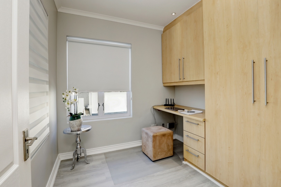 3 Bedroom Property for Sale in Valmary Park Western Cape
